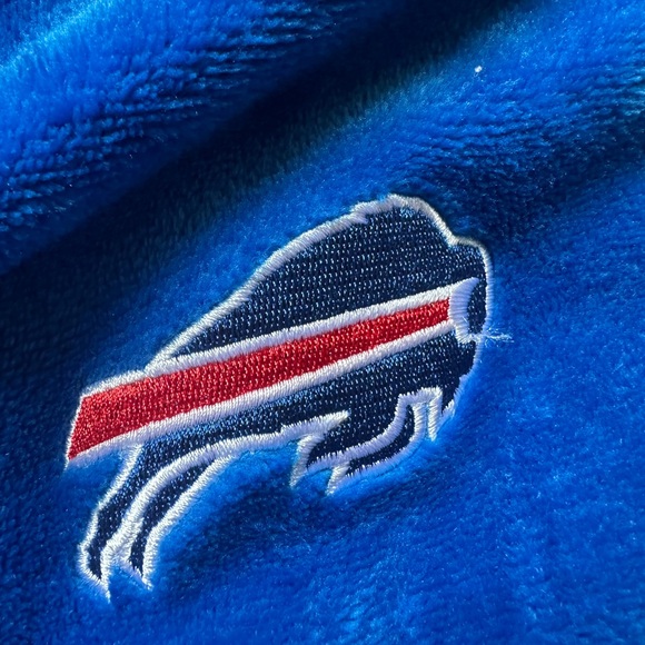 Buffalo Bills Robe - Picture 2 of 3